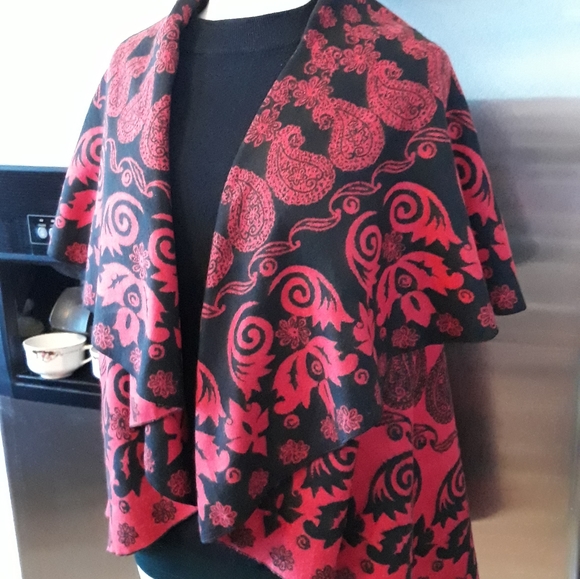 Vintage Shawl/ Sweater  A131 - Picture 7 of 14